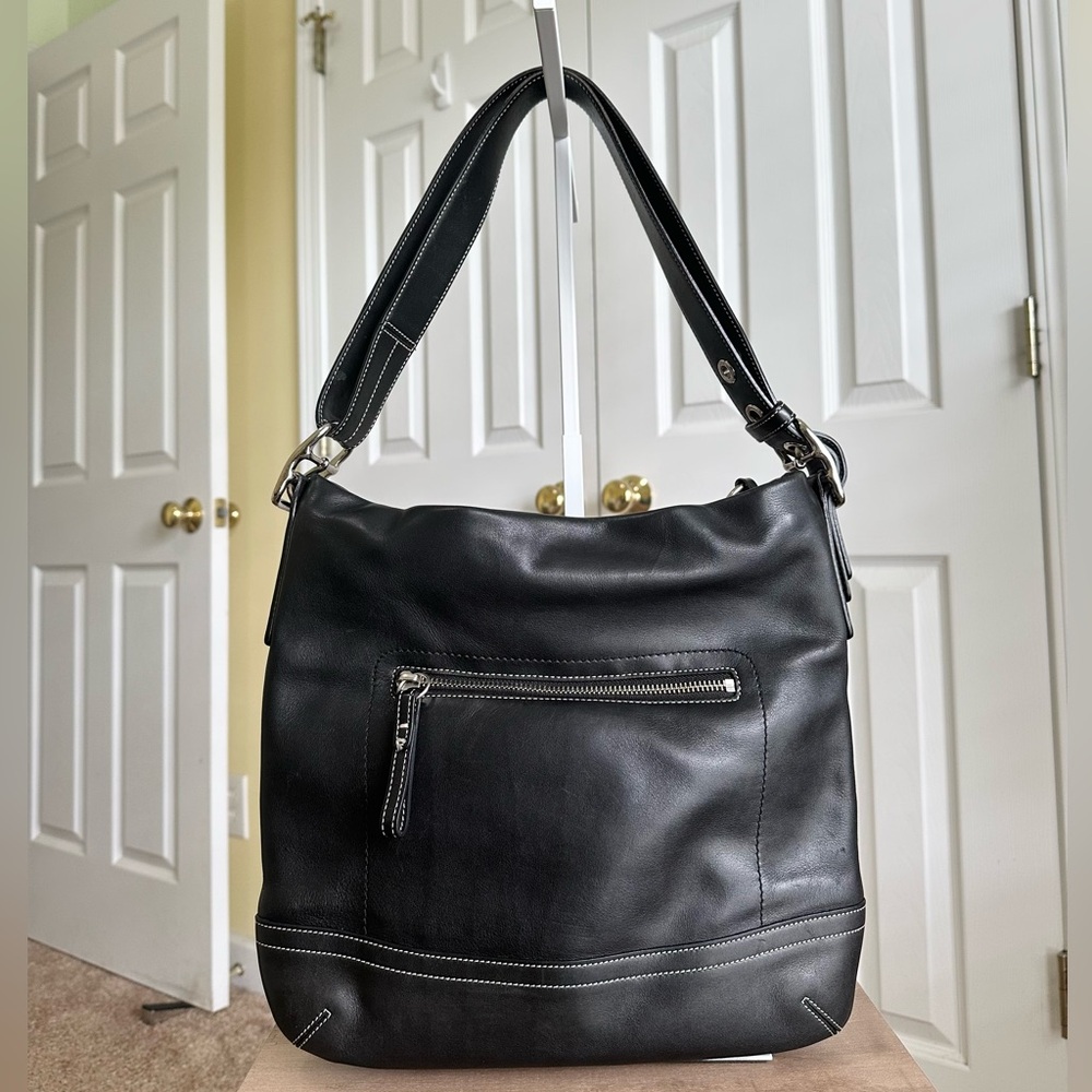 #14. Coach Vintage Legacy Med Soho Duffle/Hobo Shoulder Bag, Style#1414, Yr2005 - Picture 4 of 16